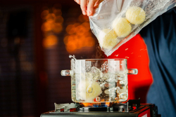 weihnachtsmenue-kloesse-2-250×250-0