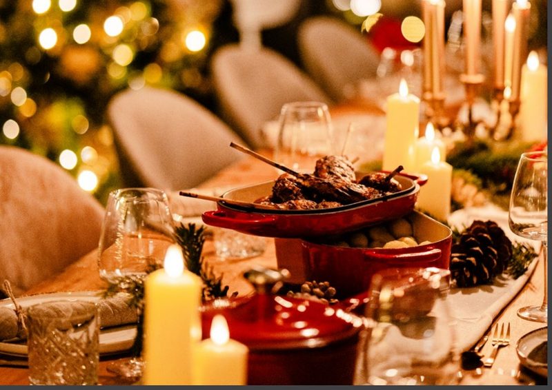 Festliche Weihnachtstafel